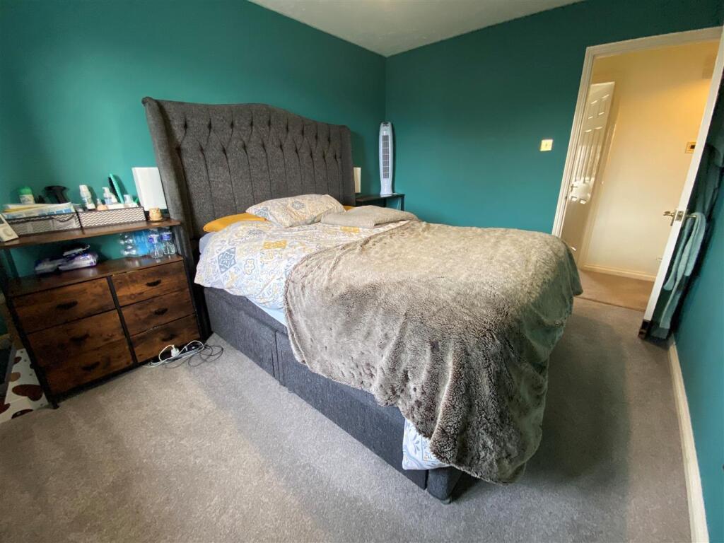 Bedroom.jpg
