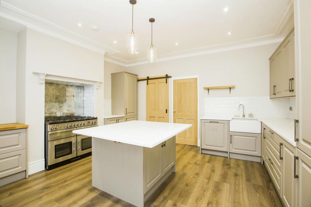 Breakfast Kitchen