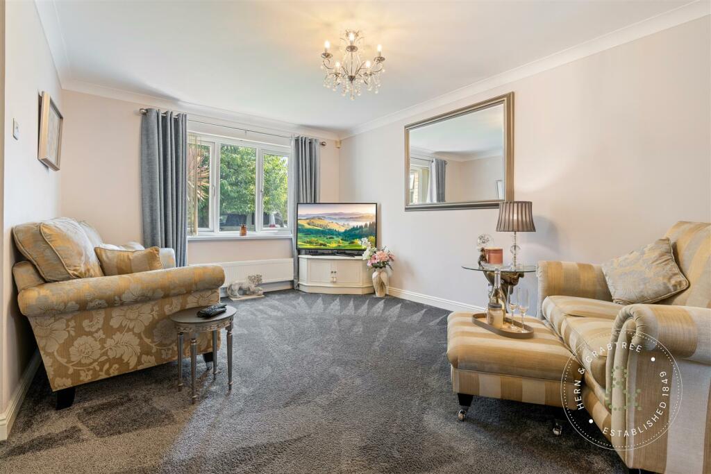 Meadowsweet, St Mellons, Hern Crabtree (3).jpg