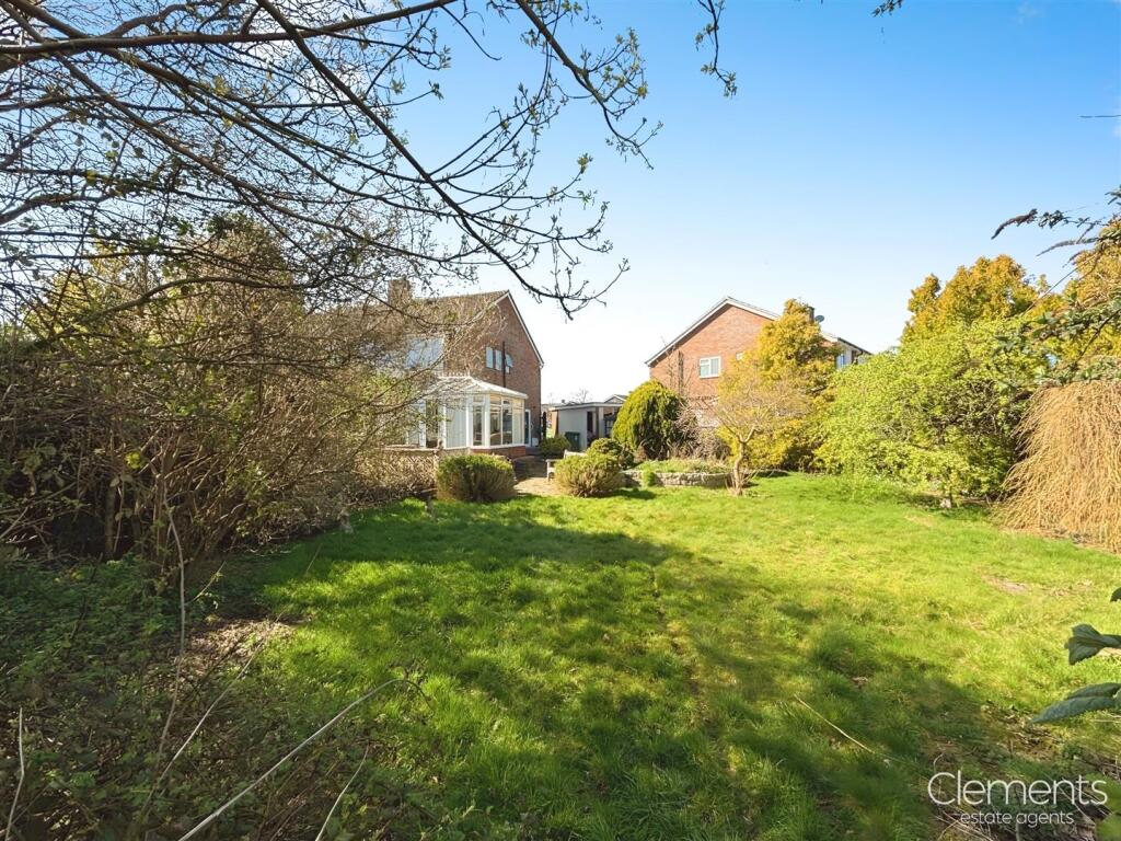 90db6321-Garden 207.jpg