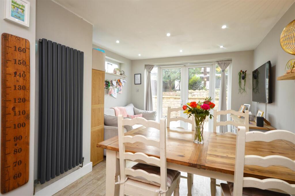 Kitchen / Diner / Family Room