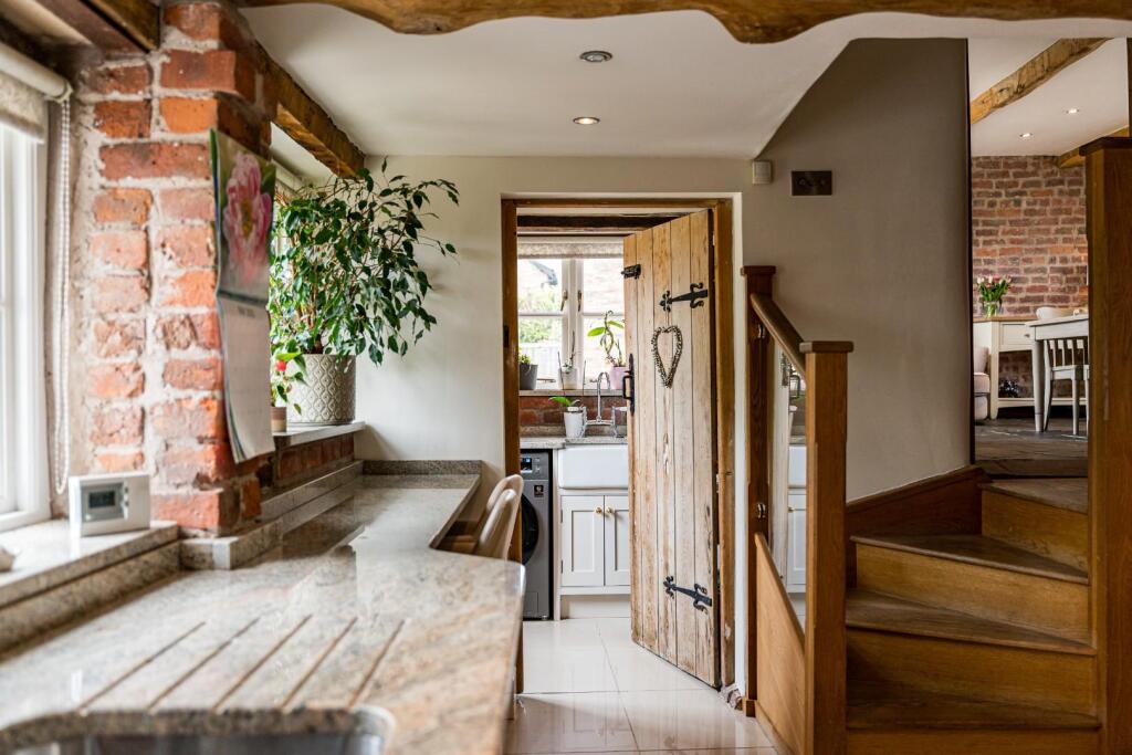 Laburnum Cottage, Wilmslow-29.jpg