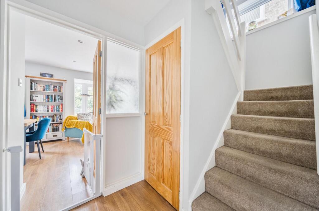 1339793-12-68a43d052017b.jpg
