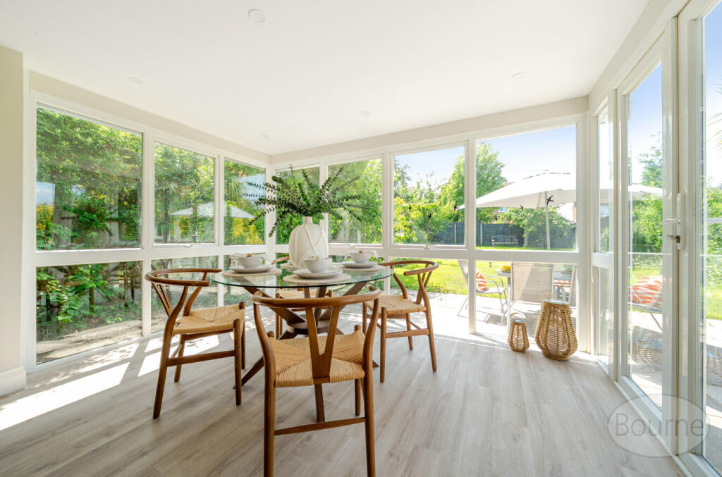 2e4f3630-85ad-48e...