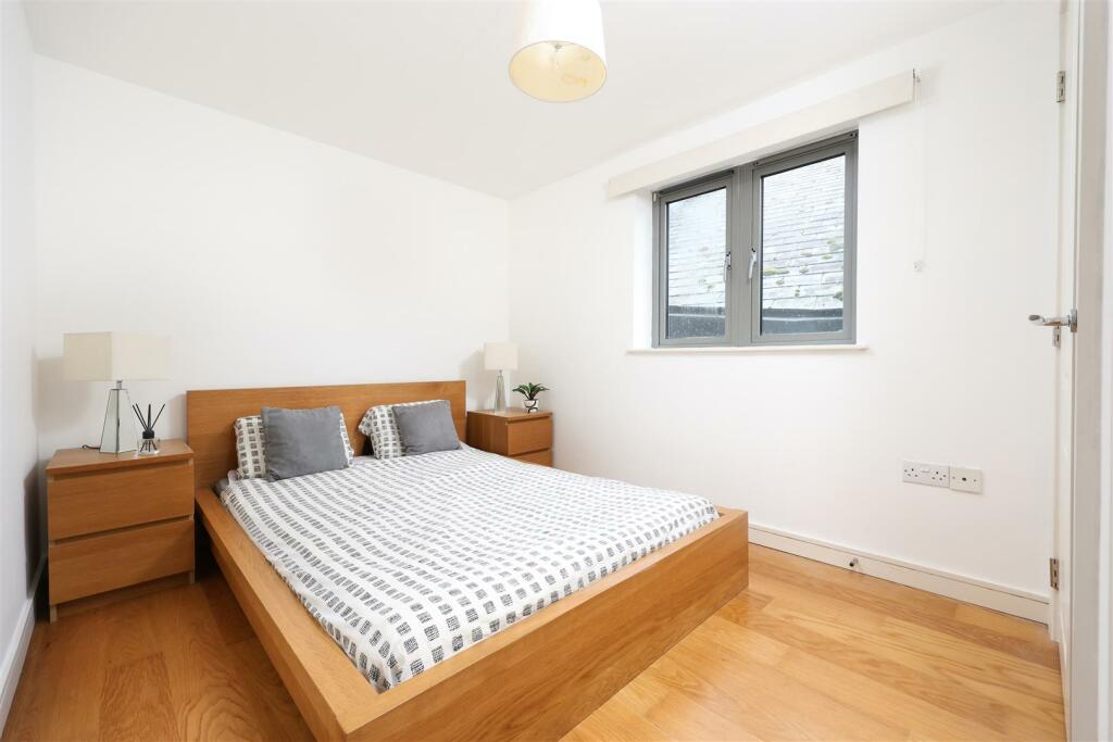 28 The Refinery 16.jpg