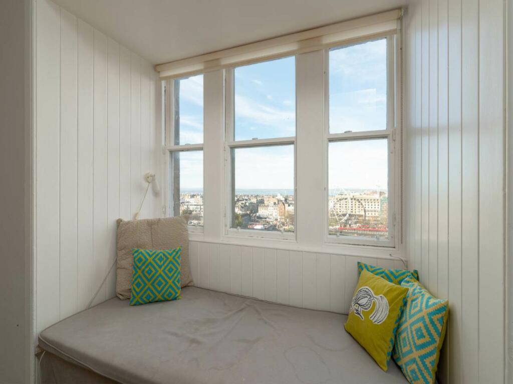 71884_NorthBankStree