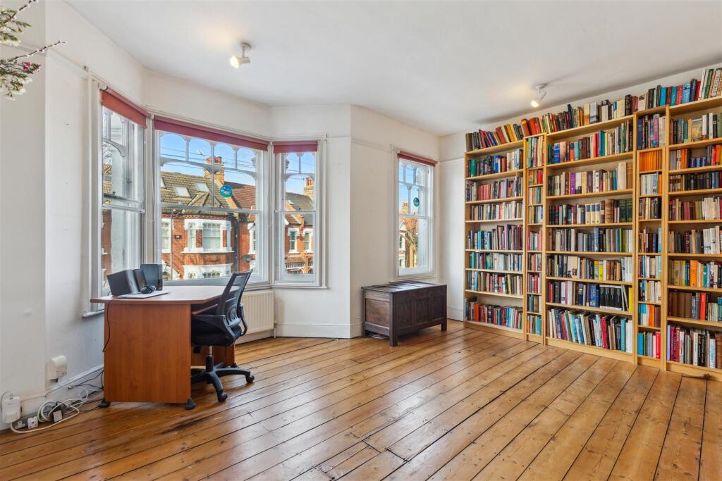 St Albans Avenue, W4 - FOR SALE