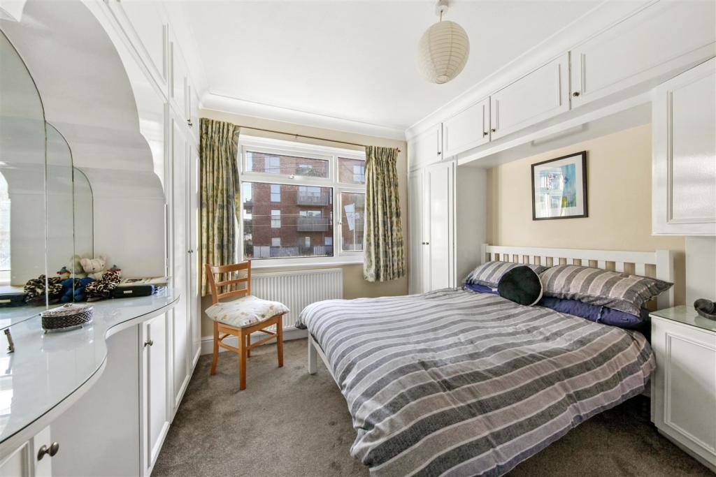 300 Harrow View - XjdzPR0c8zZIwLzK9G3U.jpg