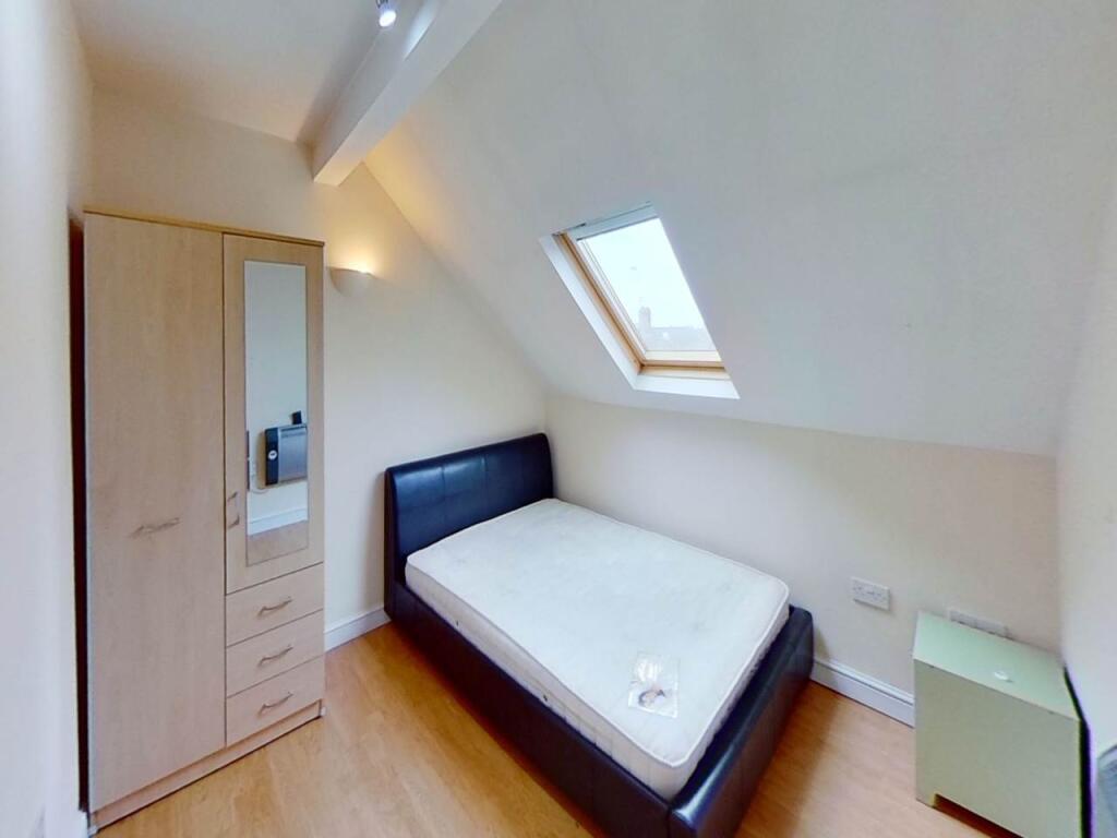 F4-34-Penarth-Road-B