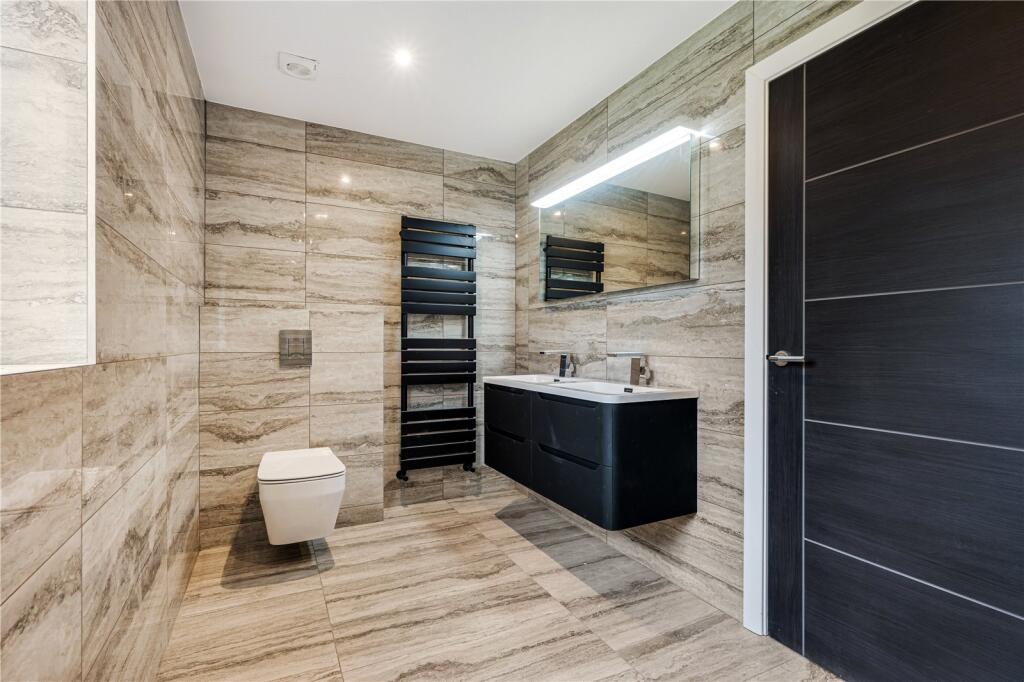 Principal Ensuite