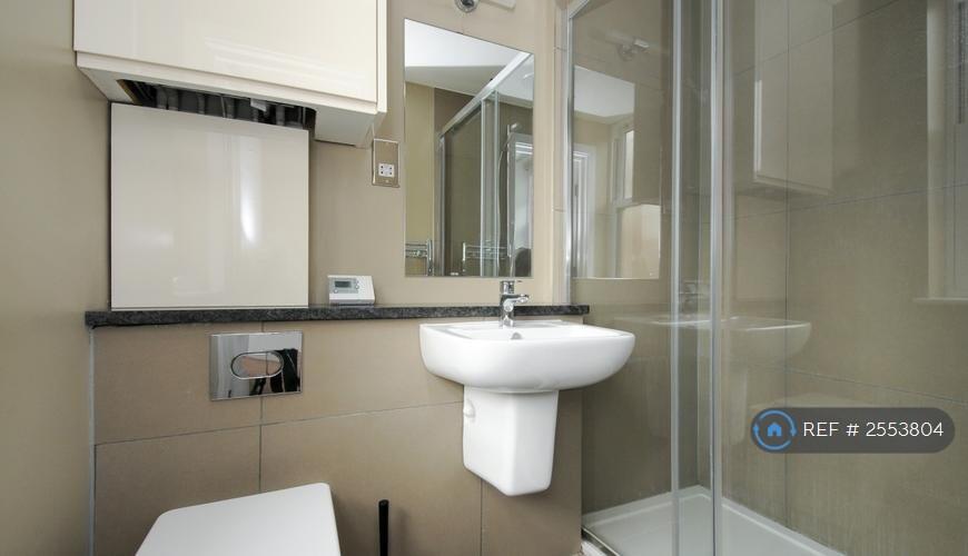 Main Bathroom