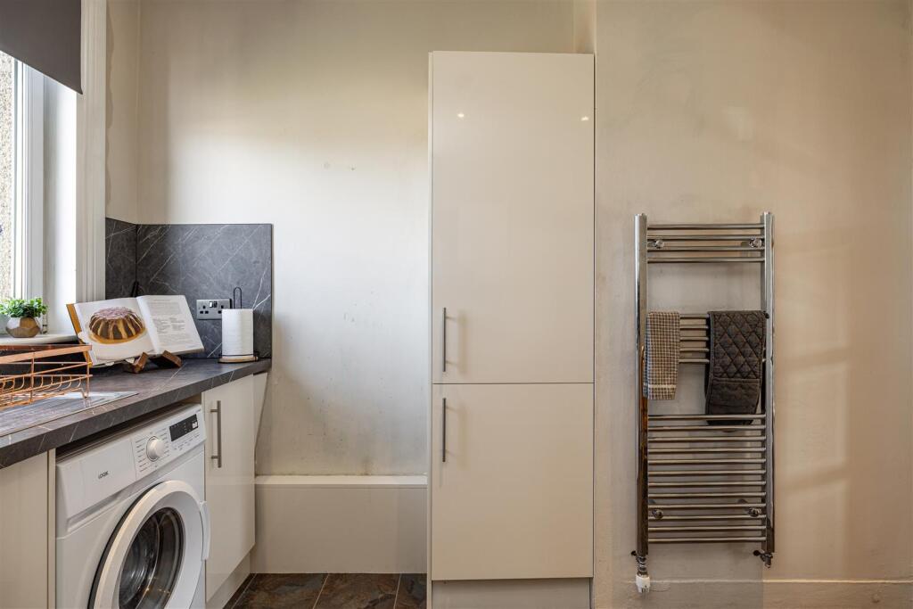 41 Springfield Terrace St Boswells 13.JPG