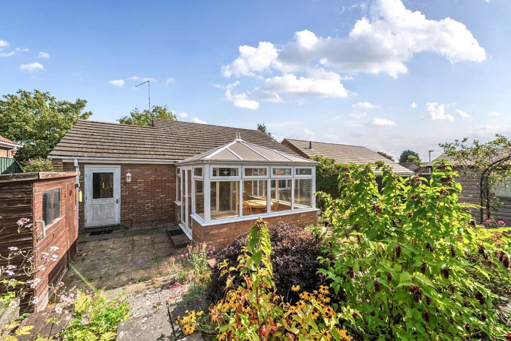 REAR OF THE PROPERTY.jpg