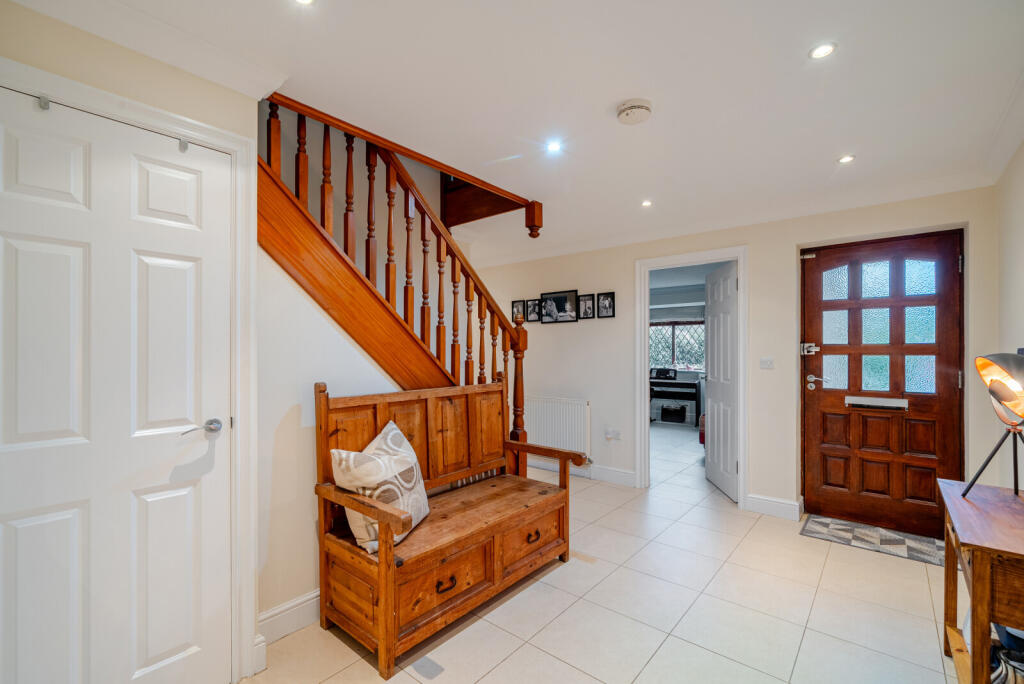 1372612-19-6901f8...