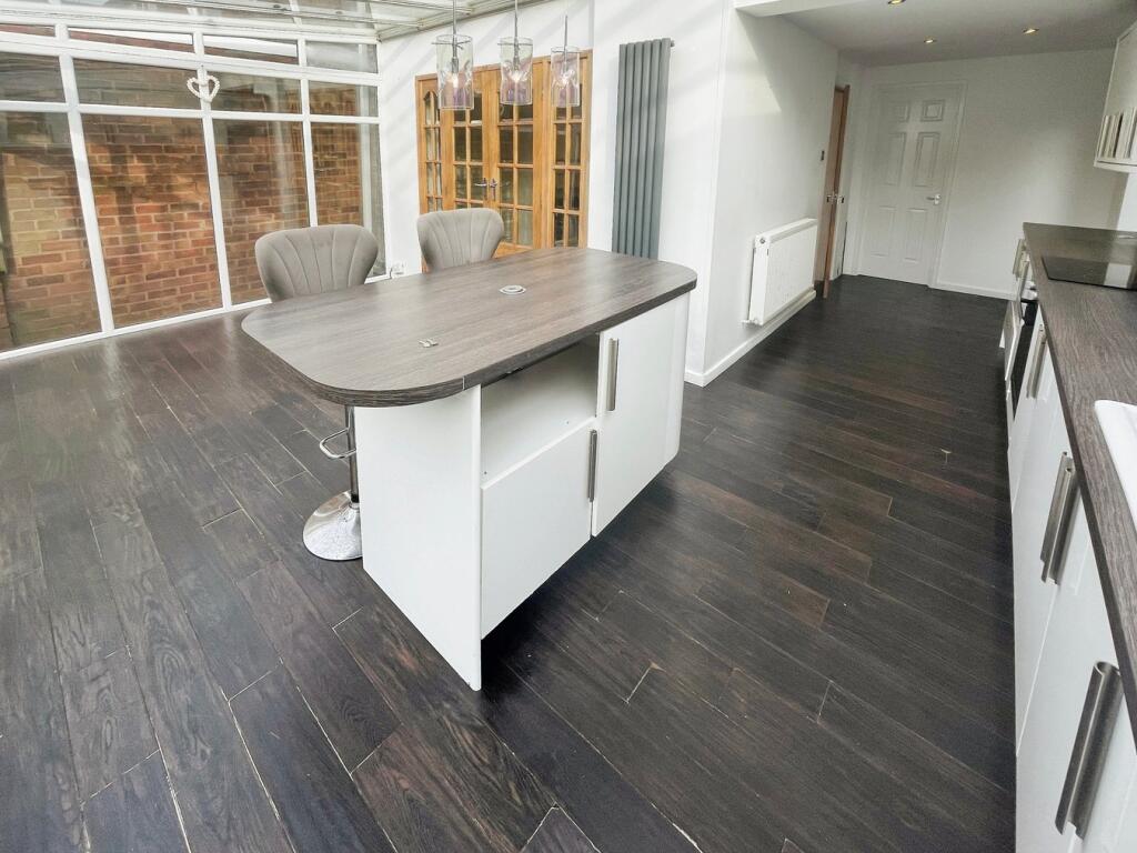 Open Plan Kitchen/Dining Room