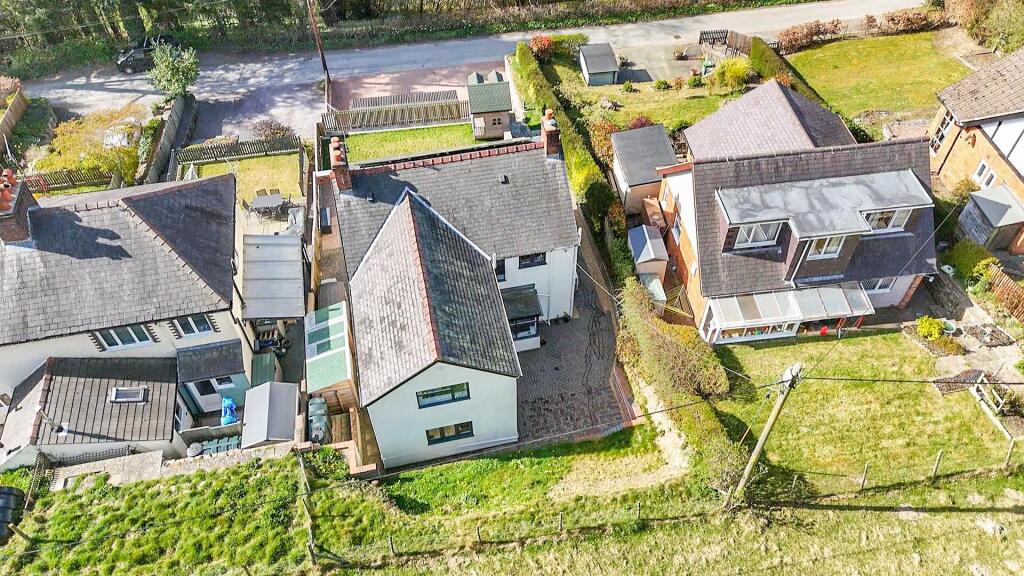 Side and Rear Gardens