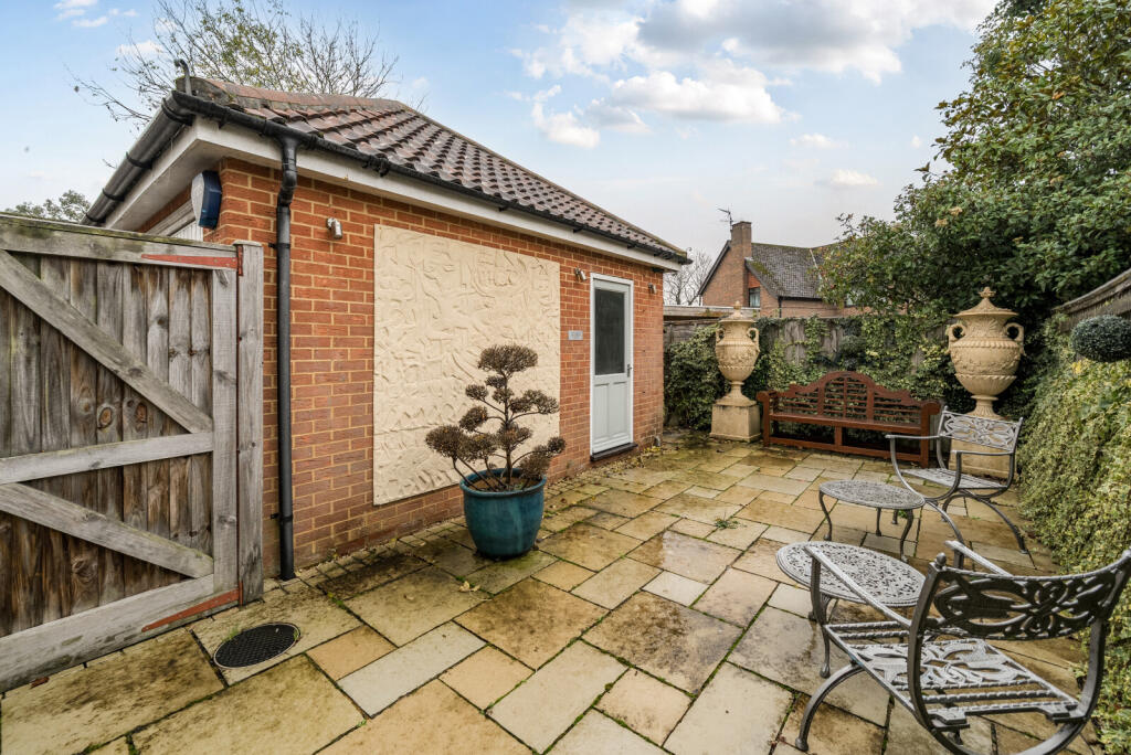 1380851-3-6917166...