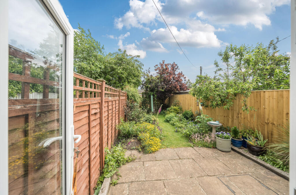 1301985-17-683872...