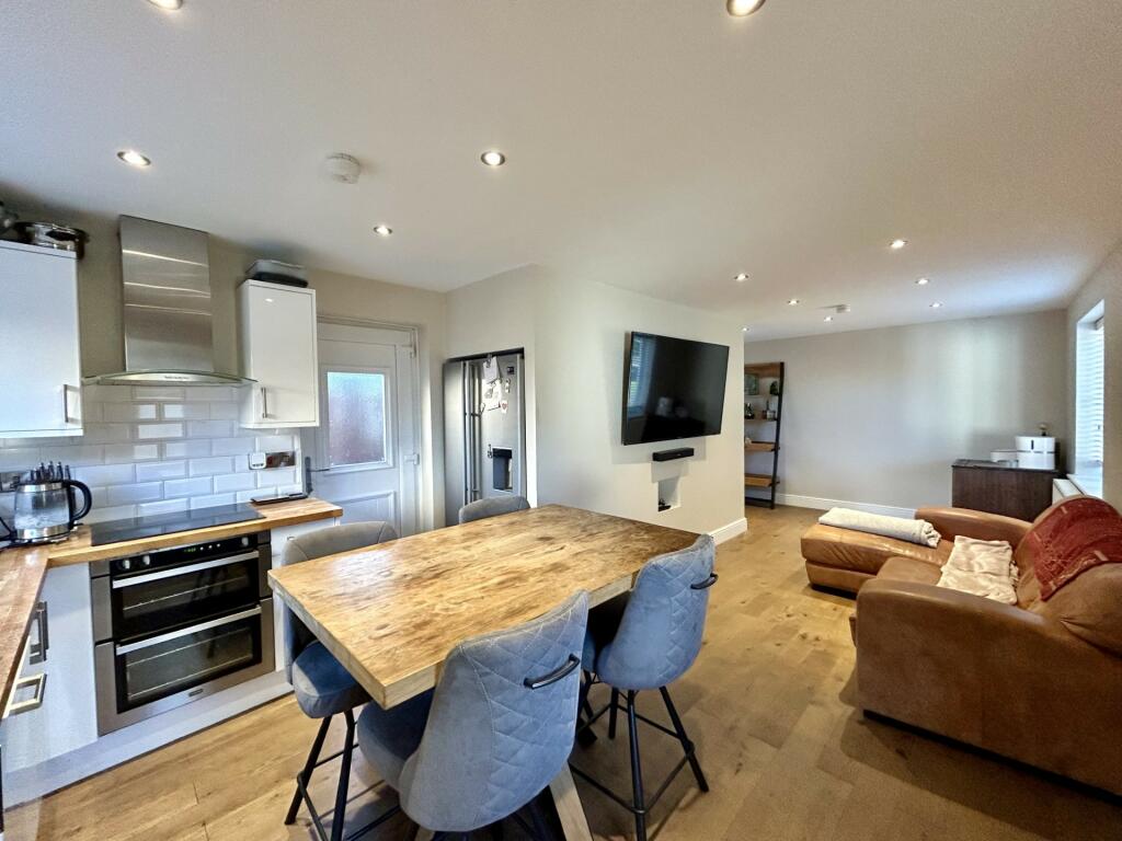Kitchen diner