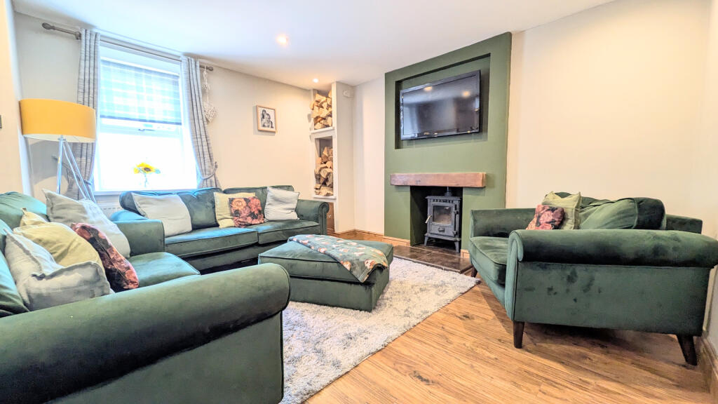 PXL_20250905_094817711.MP~2