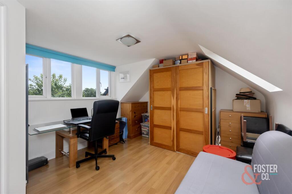 Mile Oak Road 160-012.jpg