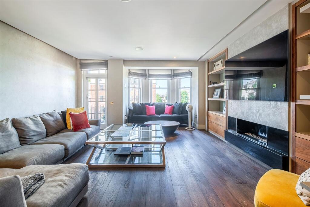 80 neville court 3095 rec.jpg