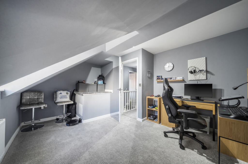 1387089-12-693956...