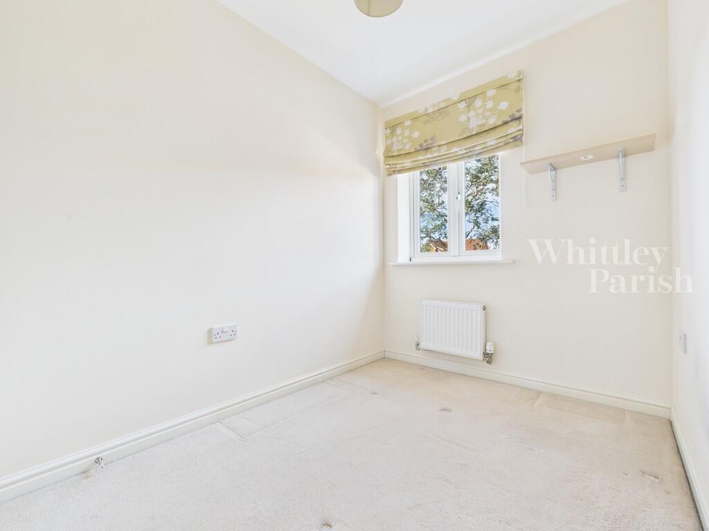 CAM04332G0-PR0563...