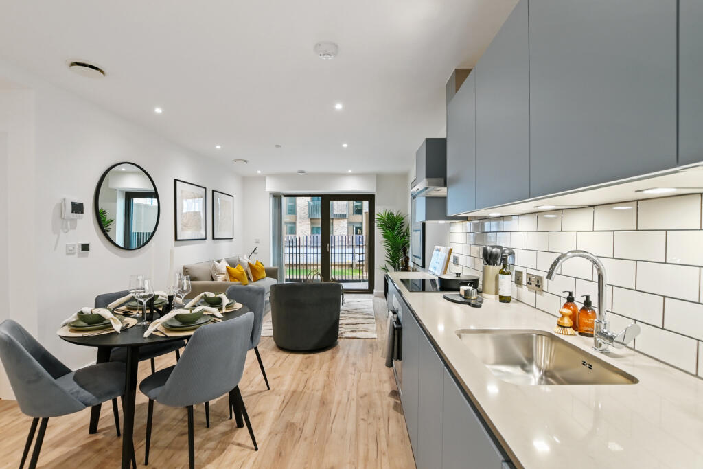 4 kitchen 1