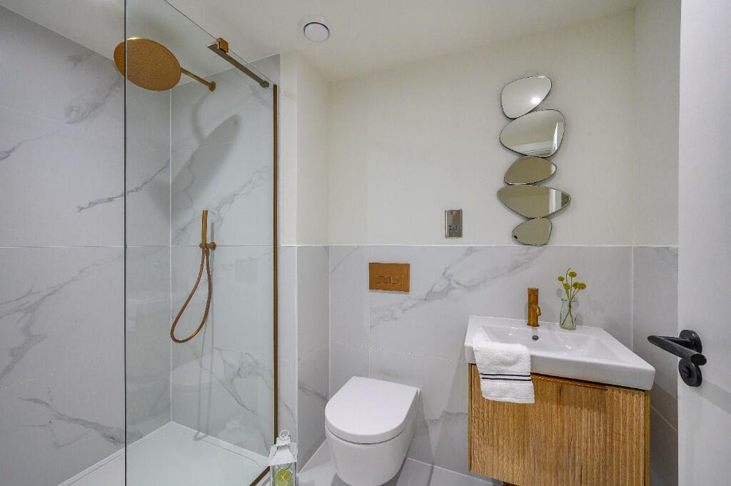 Ensuite