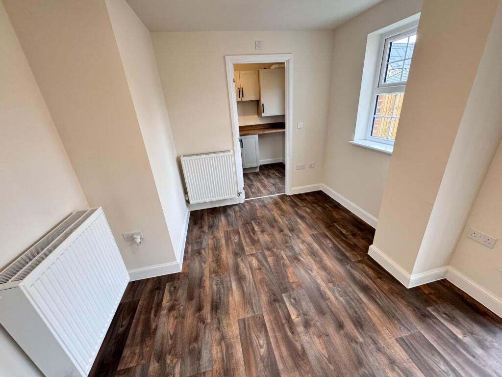 OPEN PLAN KITCHEN/DINER/FAMILY ROOM