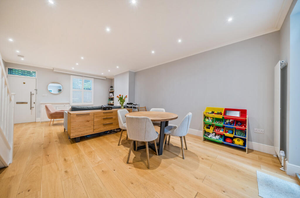 1356829-10-68dfb7...