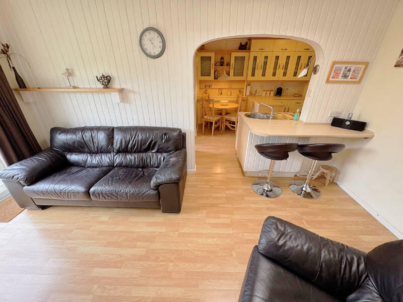 Second Lounge/Family Room