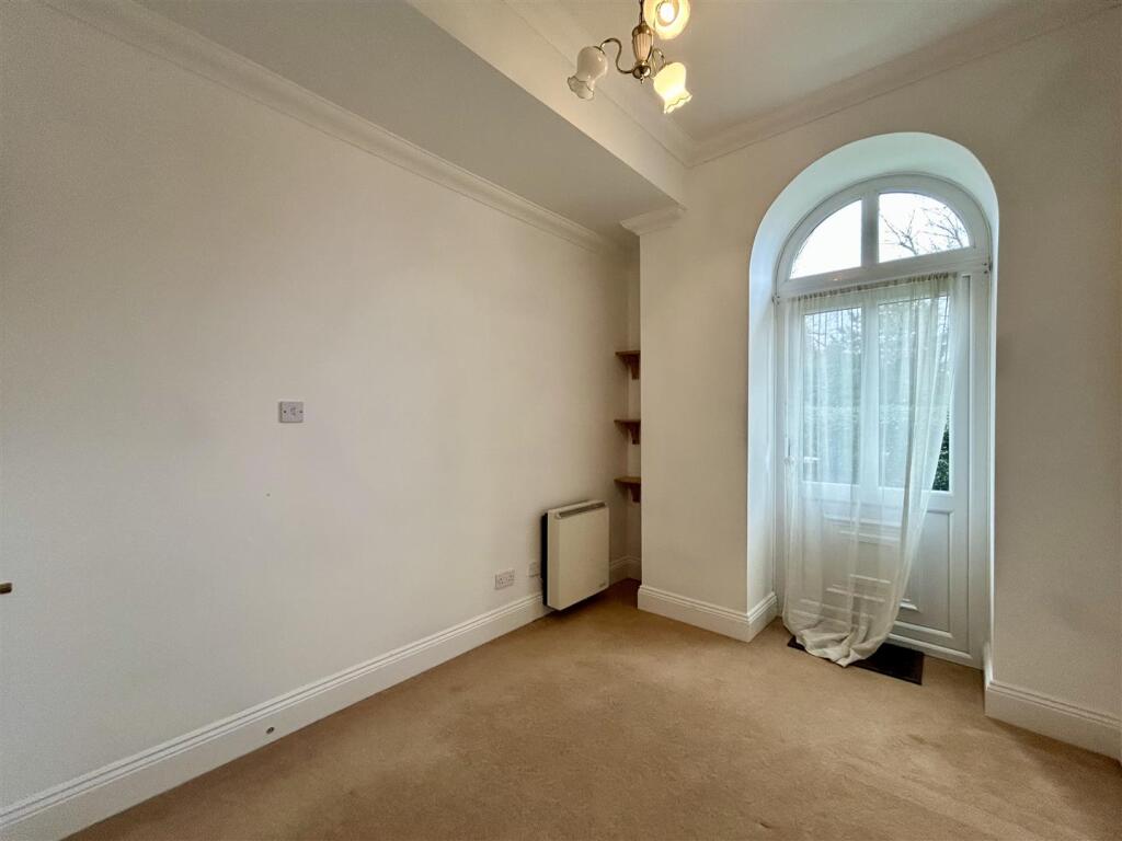 Bedroom 2.jpeg
