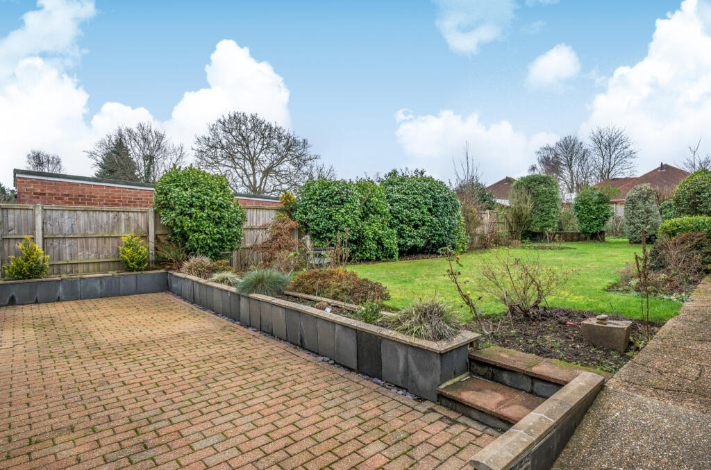 1393583-22-693ffd...