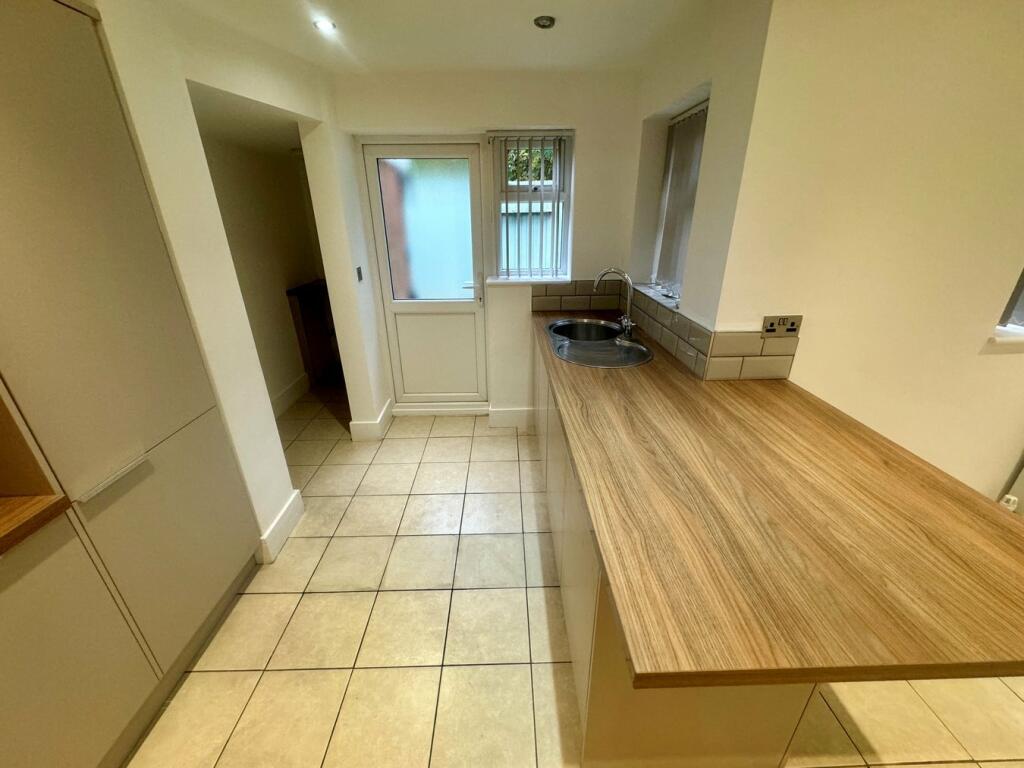 Fitted Kitchen
