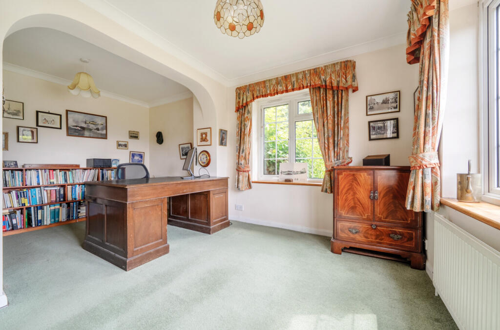 1298614-10-68307d...