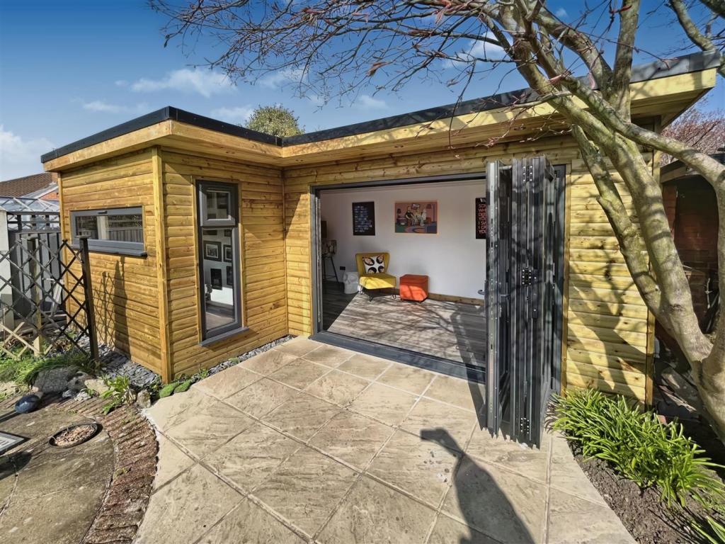 Garden Room.