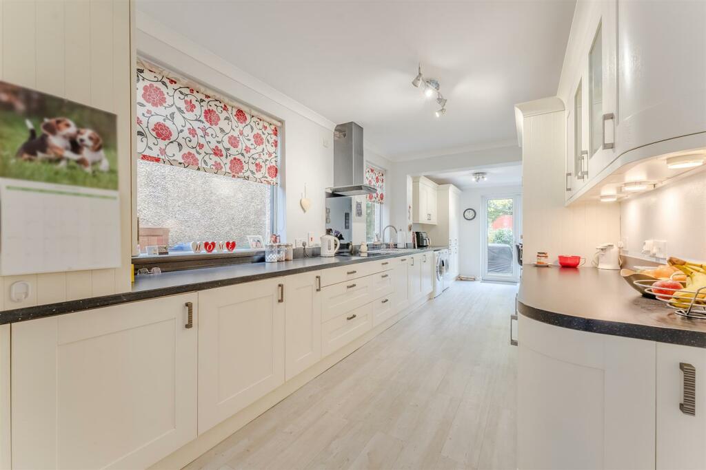 Kitchen/Breakfast Room