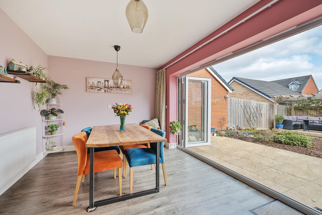 Open Plan Kitchen / Dining Room