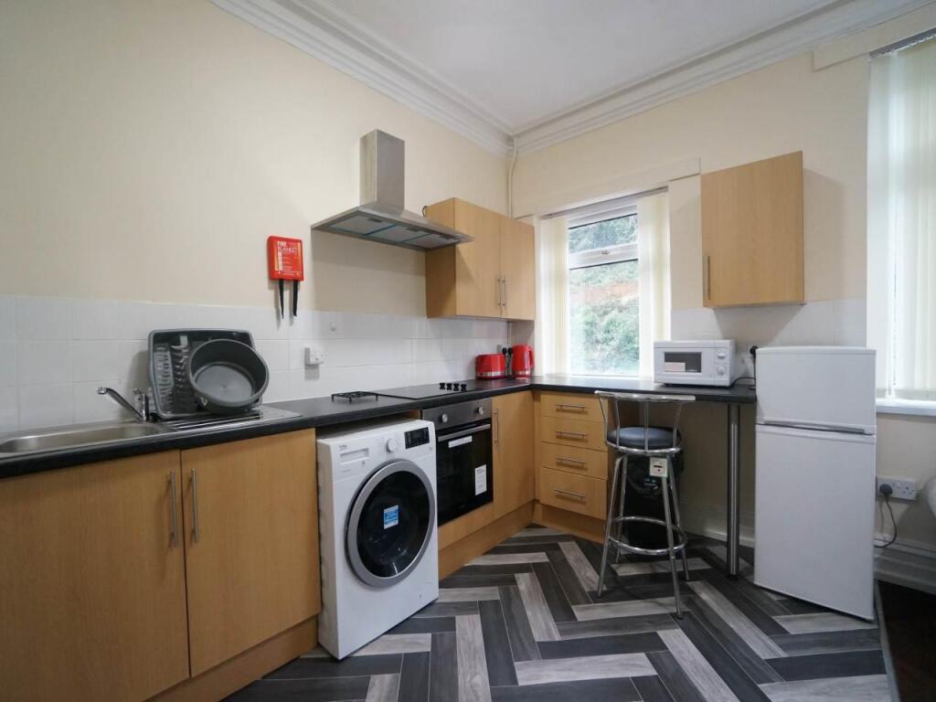 Kitchen 1.1.JPG