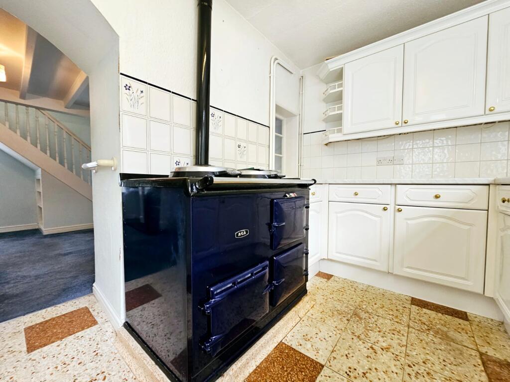 27ec4b50-e355-4ccc-a546-34819f1da263