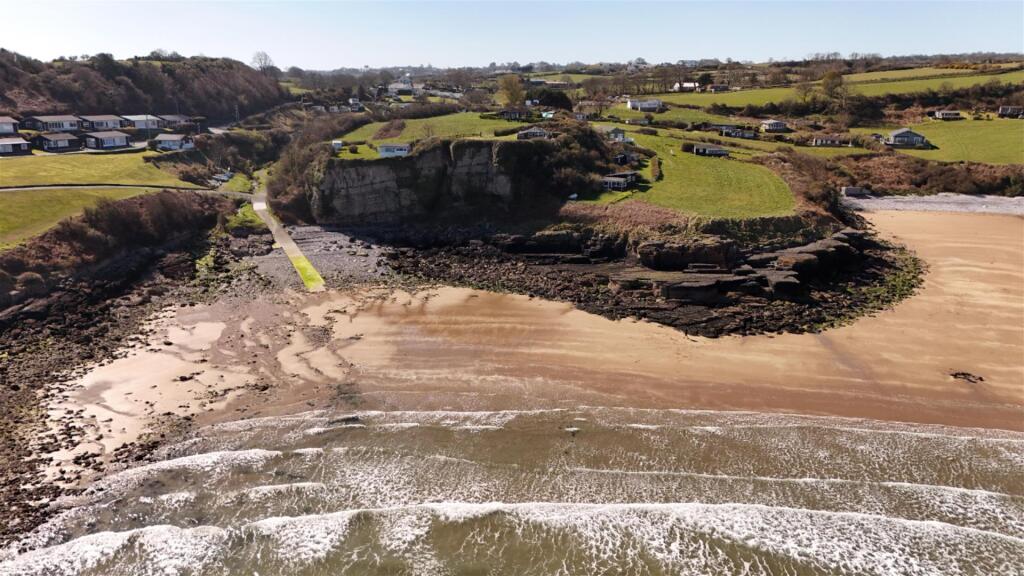 Clifftop_004.JPG