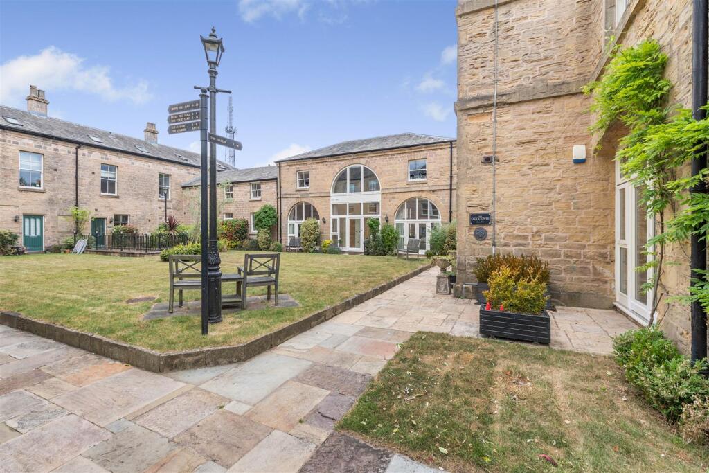 8654181-exterior07.jpg