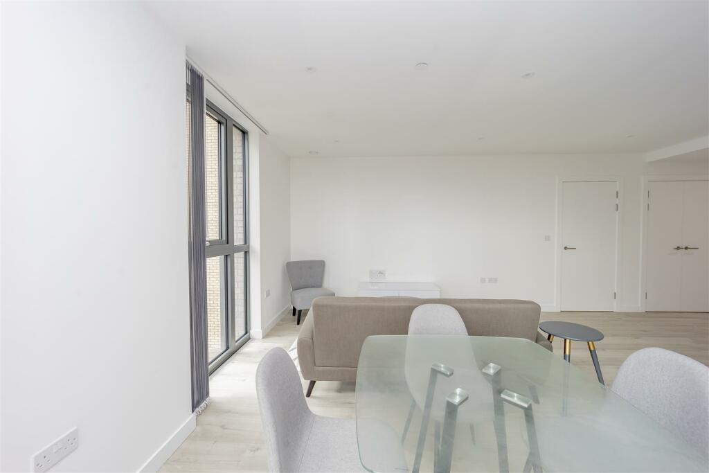 Dining area      .jpg