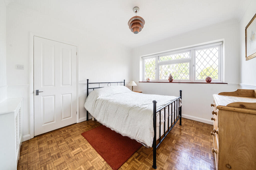 1309986-1-6851386...