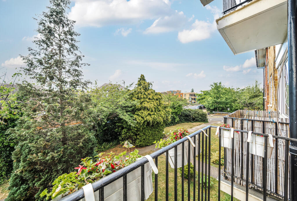 8-1298397-13-682d...