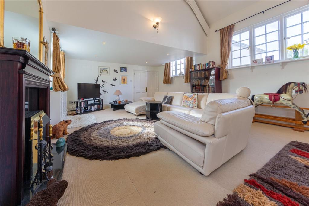 Lounge Area