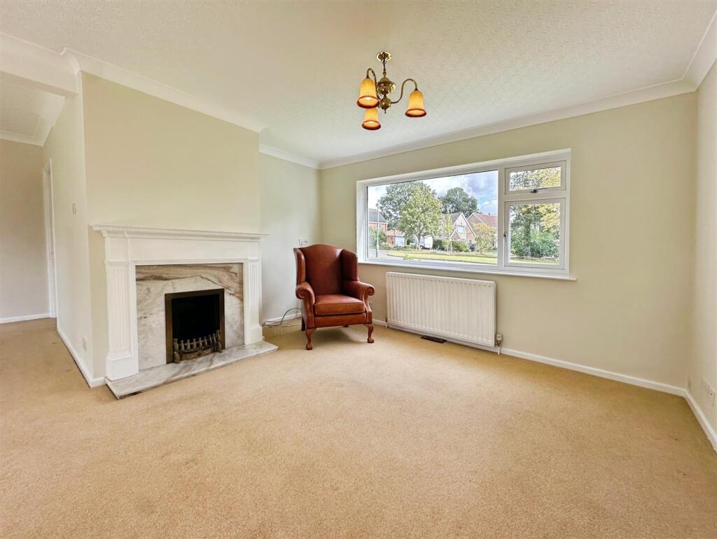 0942b196--4AA2-8CDC-713554E7DC39-12315-00000376EB2