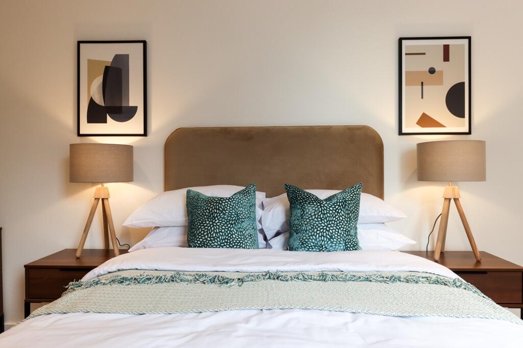 Reading(2)-2021 (...